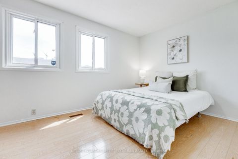 Photo 34 at 554 Mclevin Avenue, Malvern, Toronto