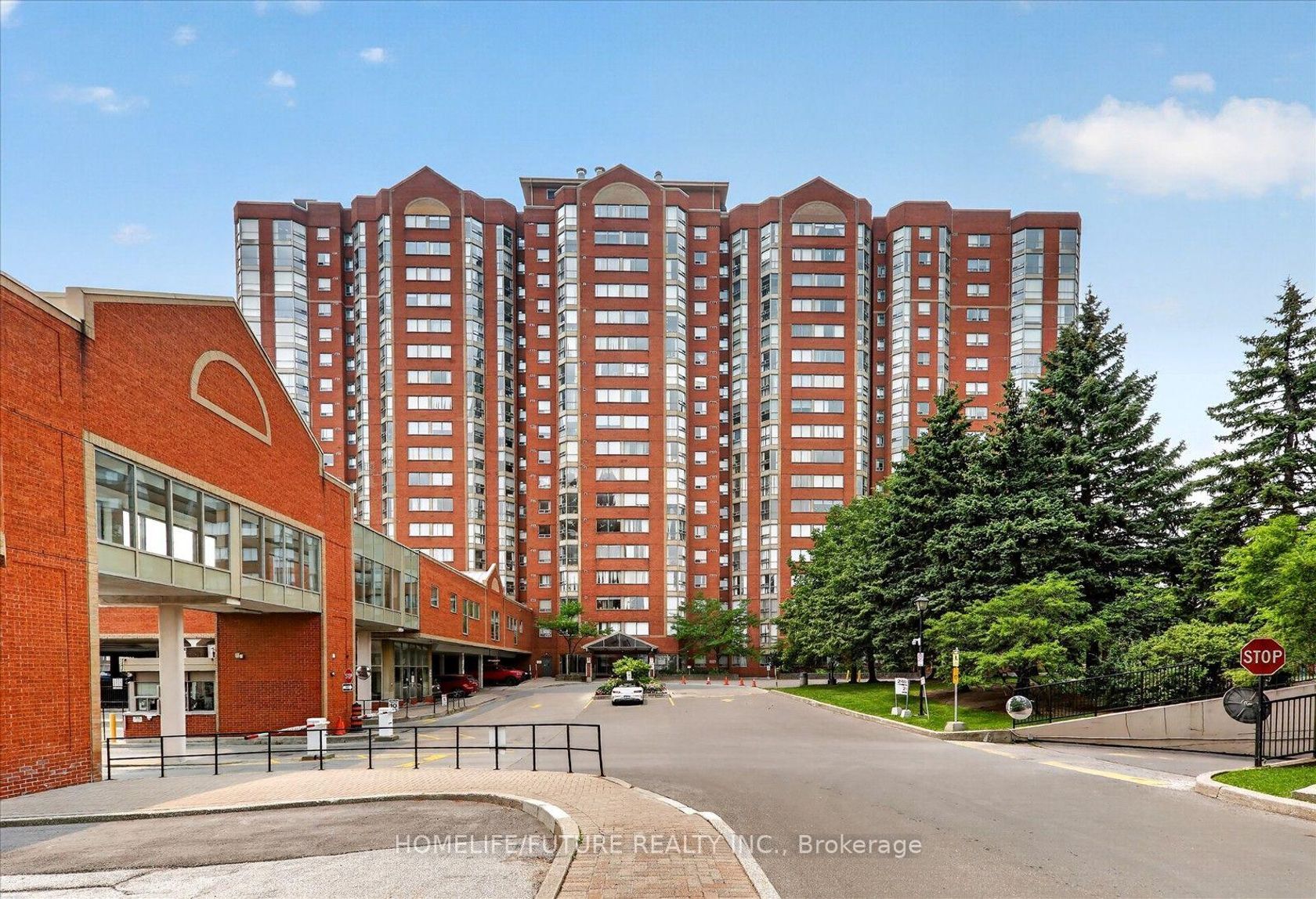 708 - 2460 Eglinton Avenue E, Eglinton East, Toronto 