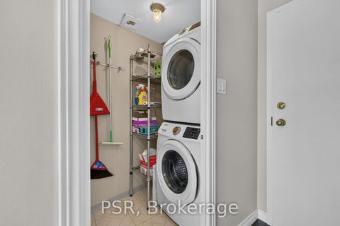 Photo 23 at 806 - 270 Davis Drive, Central Newmarket, Newmarket