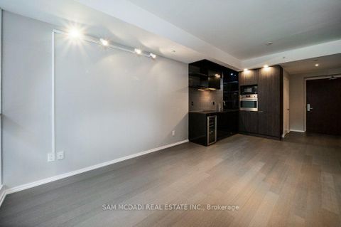 Photo 13 at 608 - 70 Temperance Street, Bay Street Corridor, Toronto