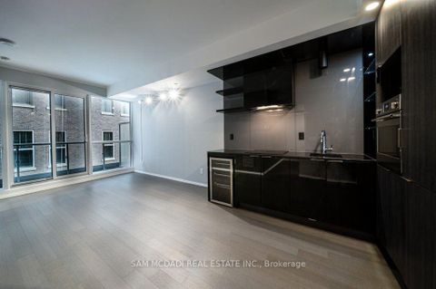 Photo 14 at 608 - 70 Temperance Street, Bay Street Corridor, Toronto