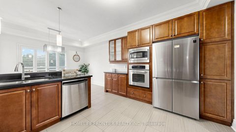Photo 11 at 30 Clairtrell Road, Willowdale East, Toronto