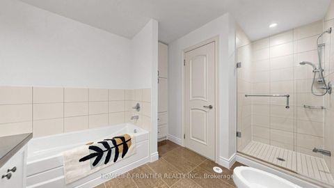 Photo 24 at 30 Clairtrell Road, Willowdale East, Toronto