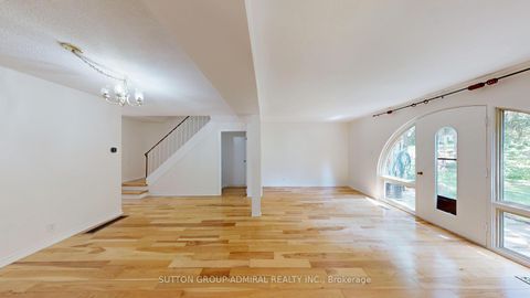 Photo 14 at 73 - 6 Esterbrooke Avenue, Don Valley Village, Toronto