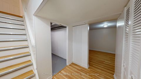 Photo 34 at 73 - 6 Esterbrooke Avenue, Don Valley Village, Toronto