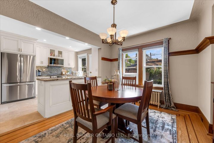 Photo 8 at 99 Tuxedo Avenue S, Delta, Hamilton