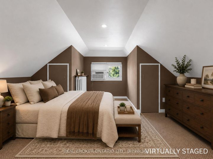Photo 28 at 99 Tuxedo Avenue S, Delta, Hamilton