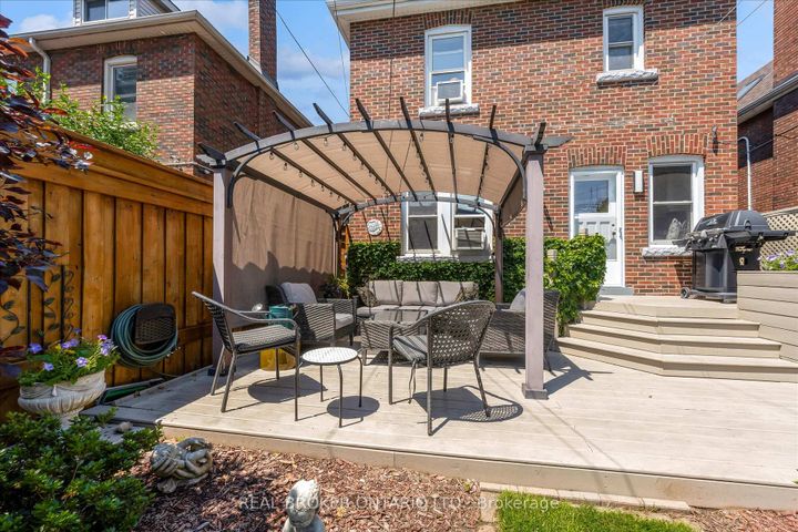 Photo 37 at 99 Tuxedo Avenue S, Delta, Hamilton