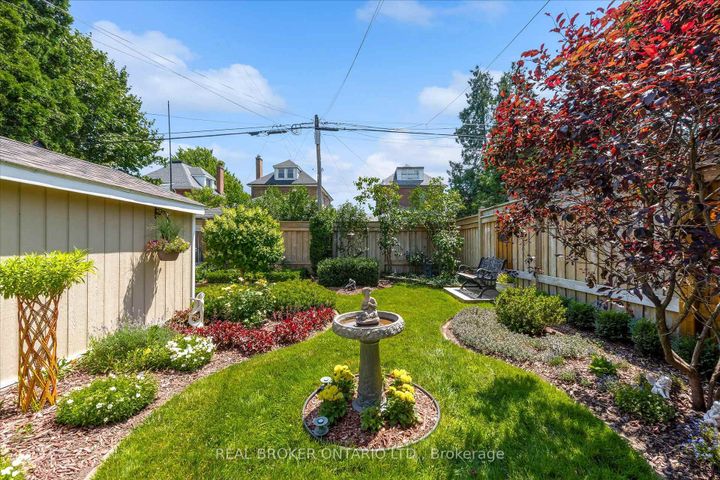 Photo 38 at 99 Tuxedo Avenue S, Delta, Hamilton