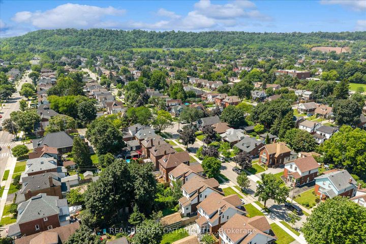 Photo 43 at 99 Tuxedo Avenue S, Delta, Hamilton