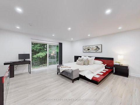 Photo 4 at 60 Kleins Ridge, Kleinburg, Vaughan
