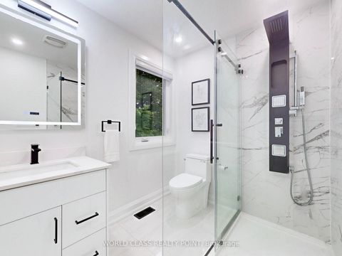 Photo 7 at 60 Kleins Ridge, Kleinburg, Vaughan