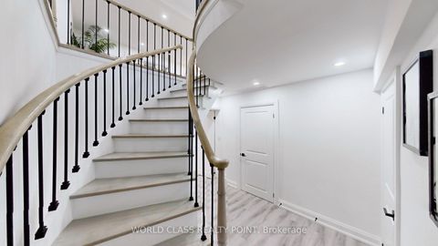 Photo 11 at 60 Kleins Ridge, Kleinburg, Vaughan