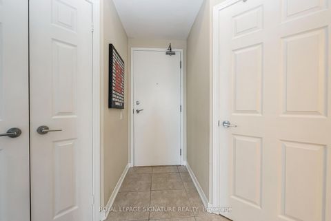 Photo 3 at 308 - 485 Rosewell Avenue, Lawrence Park South, Toronto
