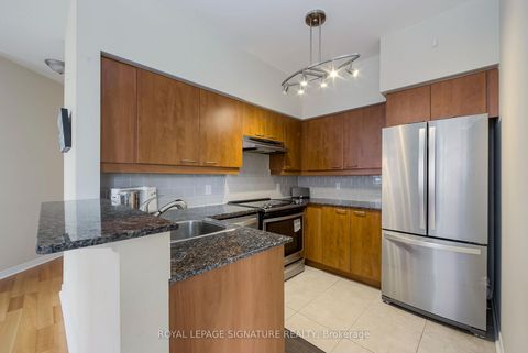 Photo 10 at 308 - 485 Rosewell Avenue, Lawrence Park South, Toronto