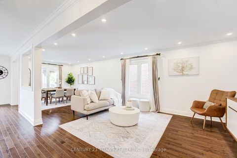 Photo 6 at 6 Blossom Court, West Woodbridge, Vaughan