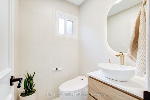 Photo 17 at 6 Blossom Court, West Woodbridge, Vaughan