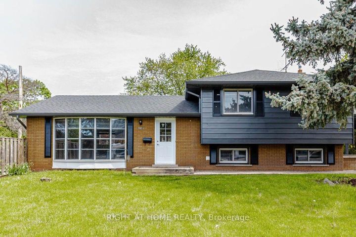 Photo 0 at 5154 New Street, Appleby, Burlington