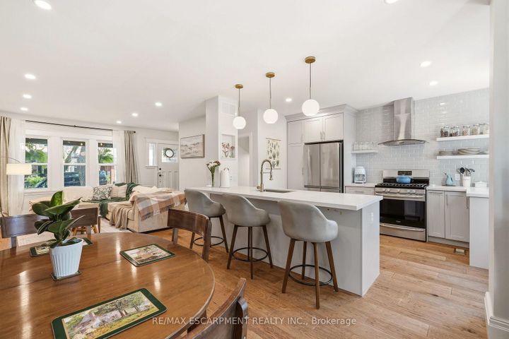 Photo 11 at 92 PROVINCE Street, Delta, Hamilton