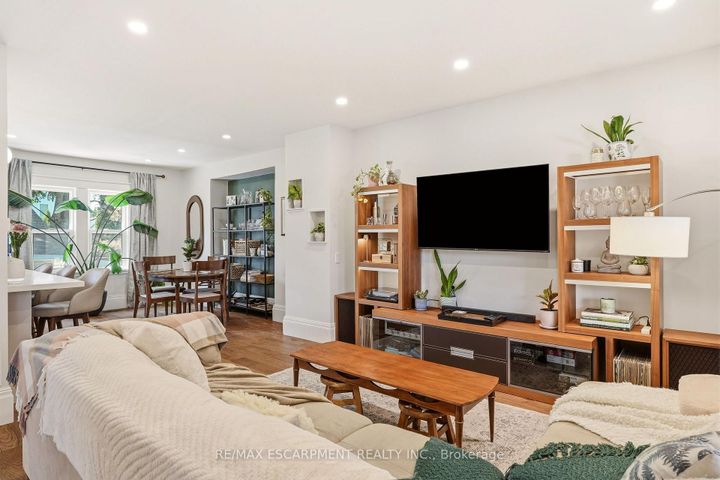 Photo 15 at 92 PROVINCE Street, Delta, Hamilton