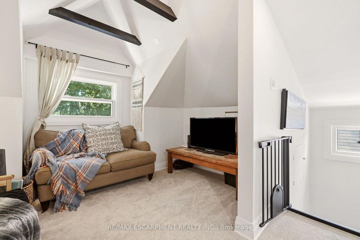 Photo 33 at 92 PROVINCE Street, Delta, Hamilton