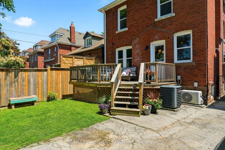 Photo 44 at 92 PROVINCE Street, Delta, Hamilton