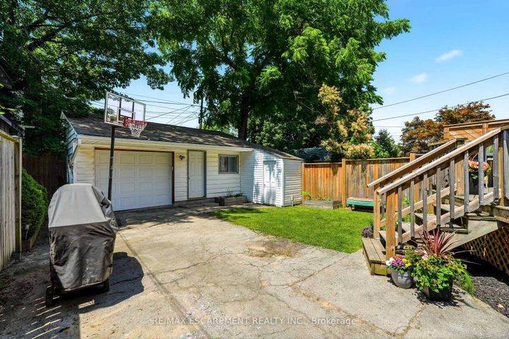 Photo 45 at 92 PROVINCE Street, Delta, Hamilton