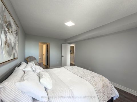 Photo 19 at 227 - 2 Valhalla Inn Road, City Centre West, Toronto
