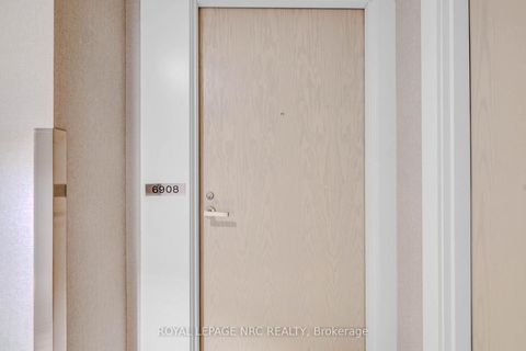 Photo 4 at 6908 - 138 Downes Street, Waterfront Communities C8, Toronto