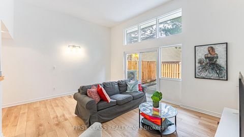Photo 3 at 102 Jenny Wrenway Way, Hillcrest Village, Toronto