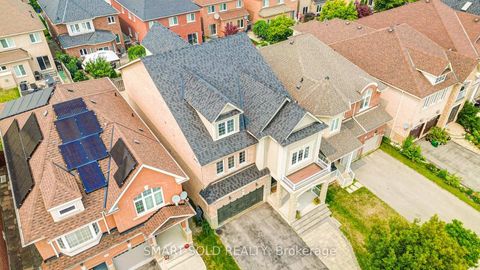 Photo 3 at 48 Ravel Drive, Patterson, Vaughan