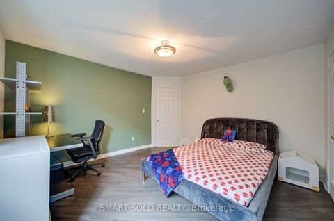 Photo 24 at 48 Ravel Drive, Patterson, Vaughan