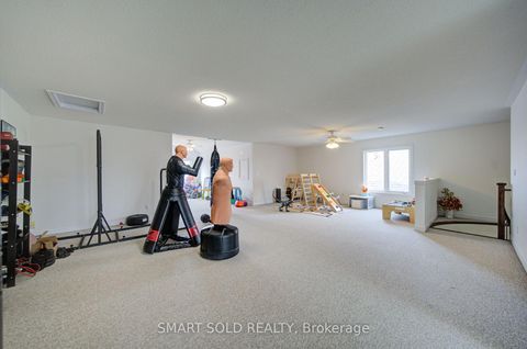 Photo 28 at 48 Ravel Drive, Patterson, Vaughan