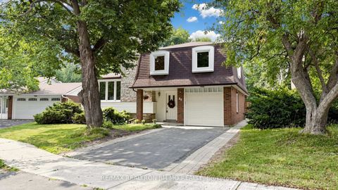 Photo 0 at 40 Ravencliff Crescent, Sullivan, Toronto