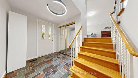 Photo 28 at 40 Ravencliff Crescent, Sullivan, Toronto