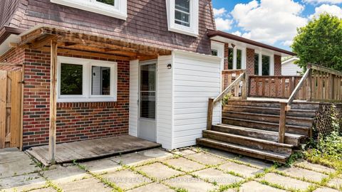 Photo 46 at 40 Ravencliff Crescent, Sullivan, Toronto