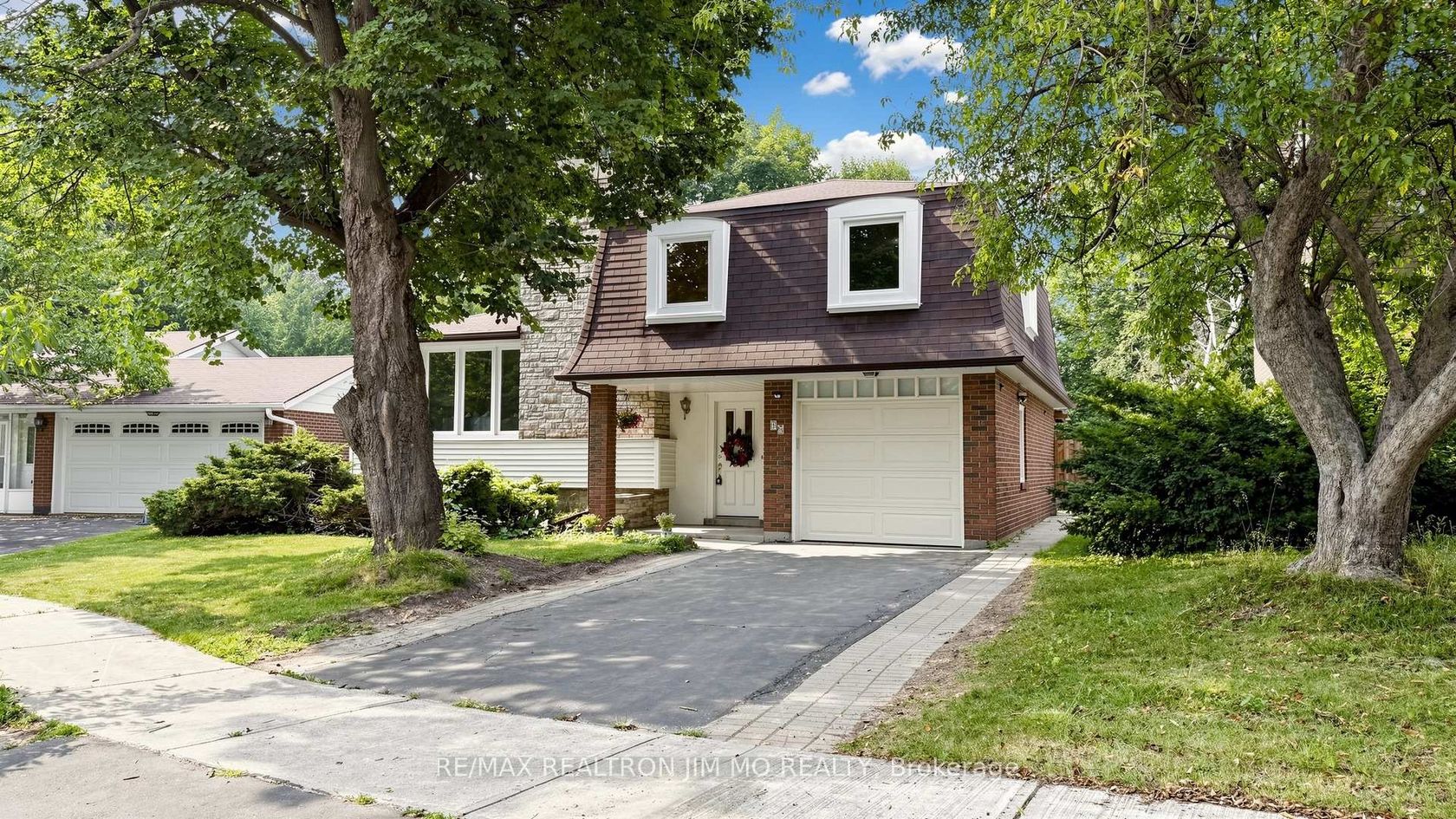 40 Ravencliff Crescent, Sullivan, Toronto 