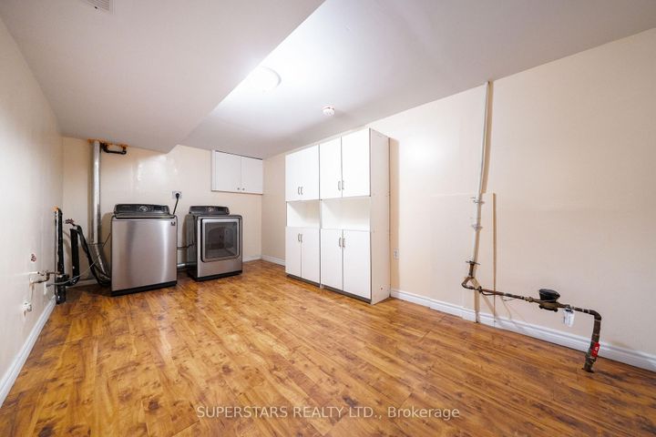 Photo 21 at 6 Meadowland Drive, Brampton East, Brampton
