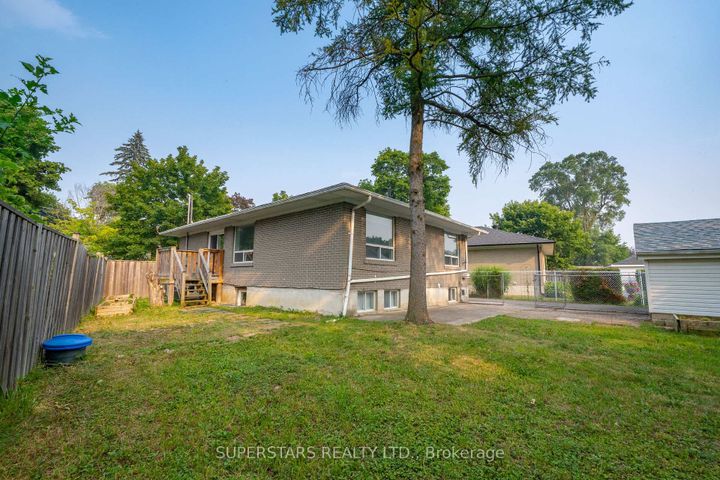 Photo 27 at 6 Meadowland Drive, Brampton East, Brampton