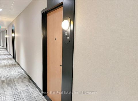 Photo 7 at 629 - 7950 Bathurst Street, Beverley Glen, Vaughan