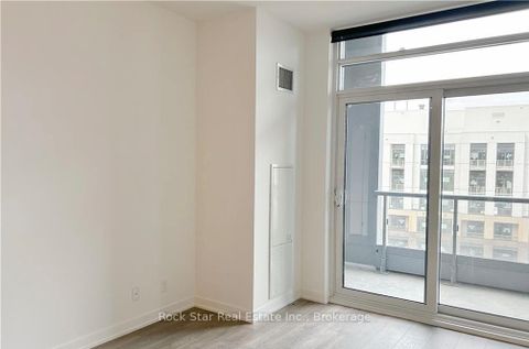 Photo 17 at 629 - 7950 Bathurst Street, Beverley Glen, Vaughan