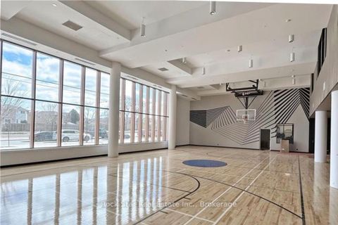 Photo 27 at 629 - 7950 Bathurst Street, Beverley Glen, Vaughan