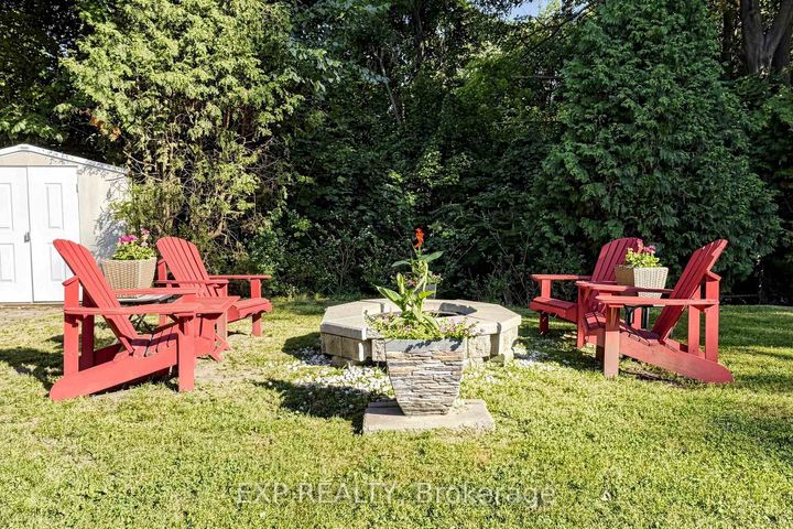 Photo 35 at 77 Letchworth Crescent, CFB, Toronto