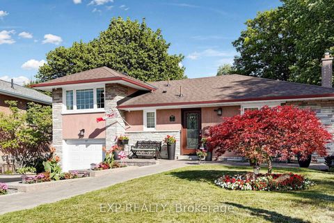 Photo 0 at 77 Letchworth Crescent, CFB, Toronto