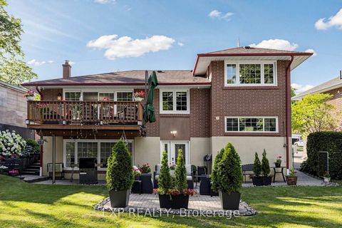 Photo 27 at 77 Letchworth Crescent, CFB, Toronto