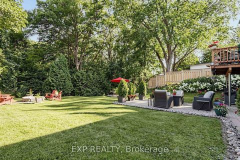 Photo 31 at 77 Letchworth Crescent, CFB, Toronto
