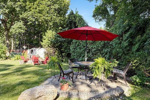 Photo 33 at 77 Letchworth Crescent, CFB, Toronto