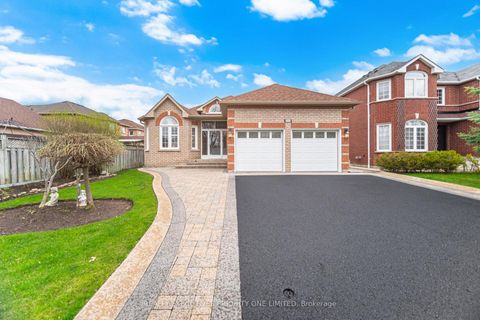 Photo 0 at 222 Caproni Drive, Maple, Vaughan