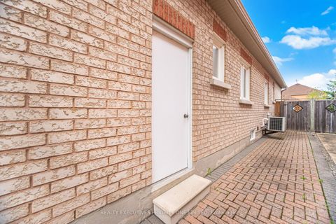 Photo 30 at 222 Caproni Drive, Maple, Vaughan
