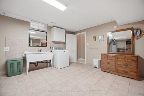 Photo 40 at 222 Caproni Drive, Maple, Vaughan